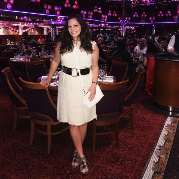 Raw Edge Midi Dress - Picture 2 of 8